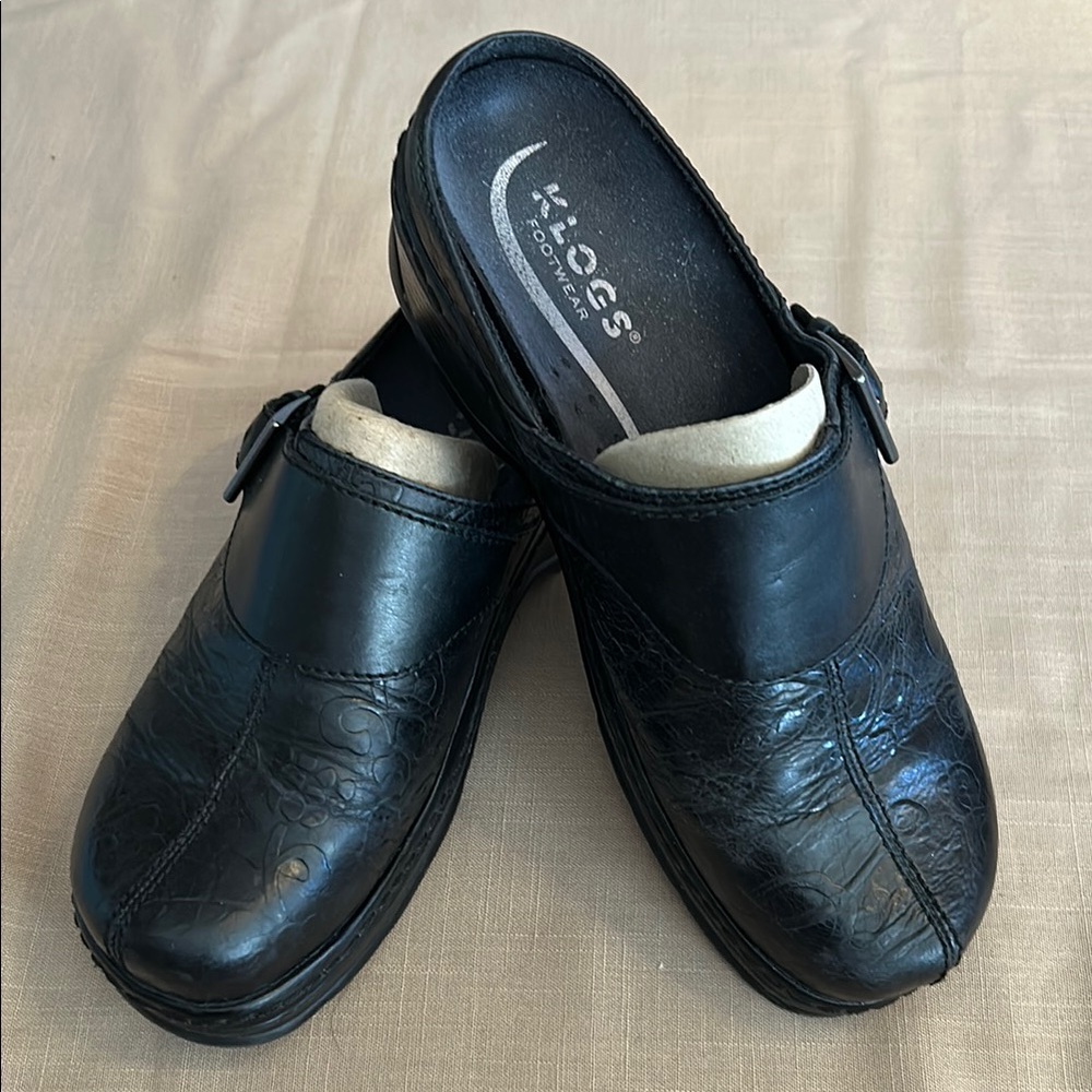 Klogs women's Black Clogs